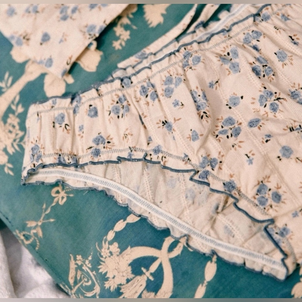 Sezane Blooming Pants in Blue Mini Rose - Picture 2 of 5